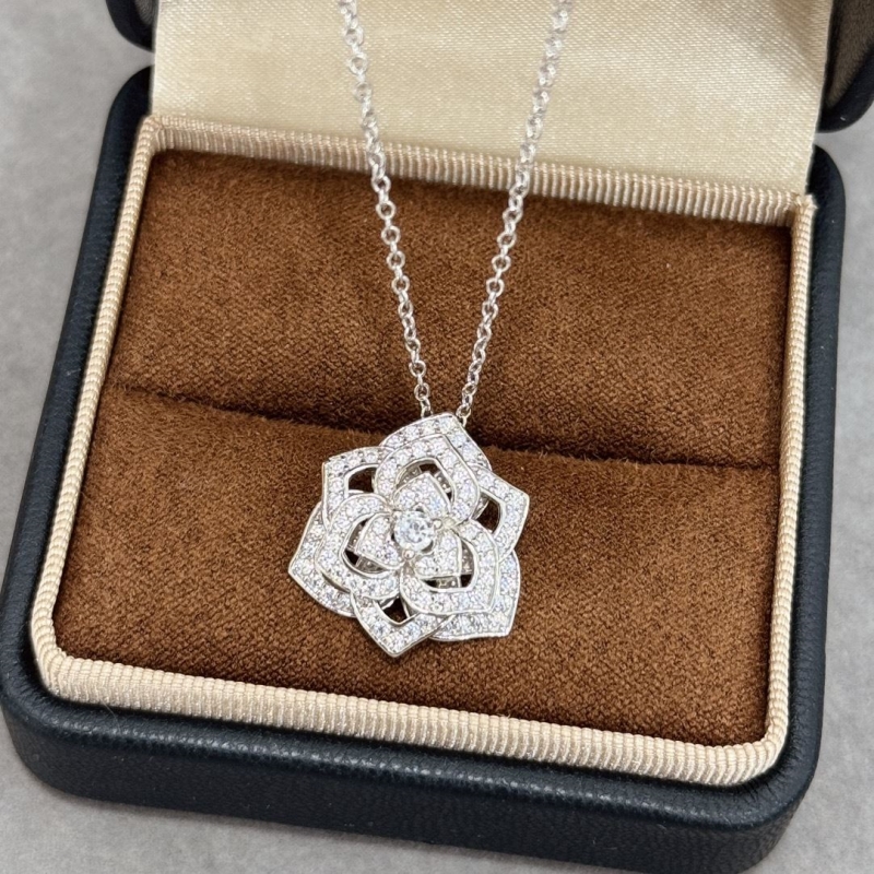 PIAGET